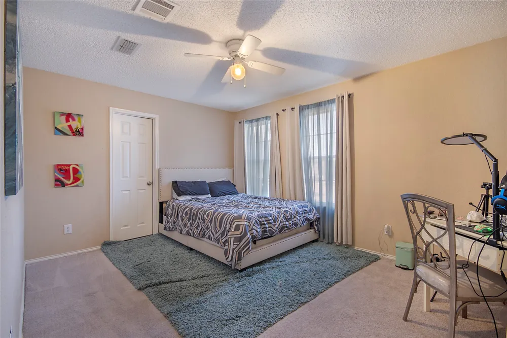 6659 Leaning Oaks Street Dallas, TX 75241