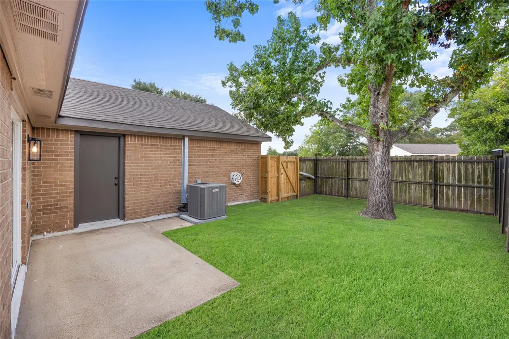3305 Avenue R Rosenberg, TX 77471