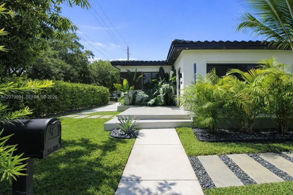 500 NW 43rd St Miami, FL 33127