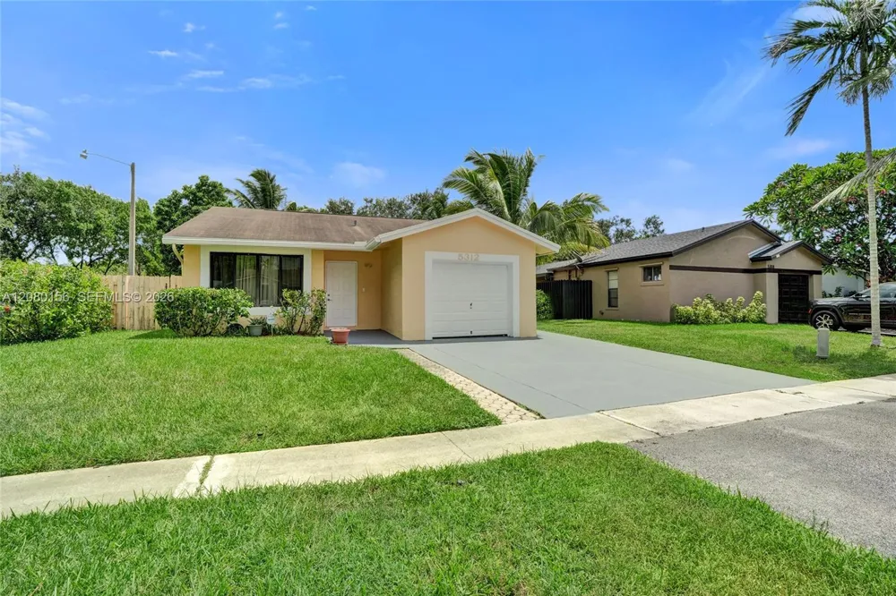 5312 NW 92nd Ave Sunrise, FL 33351