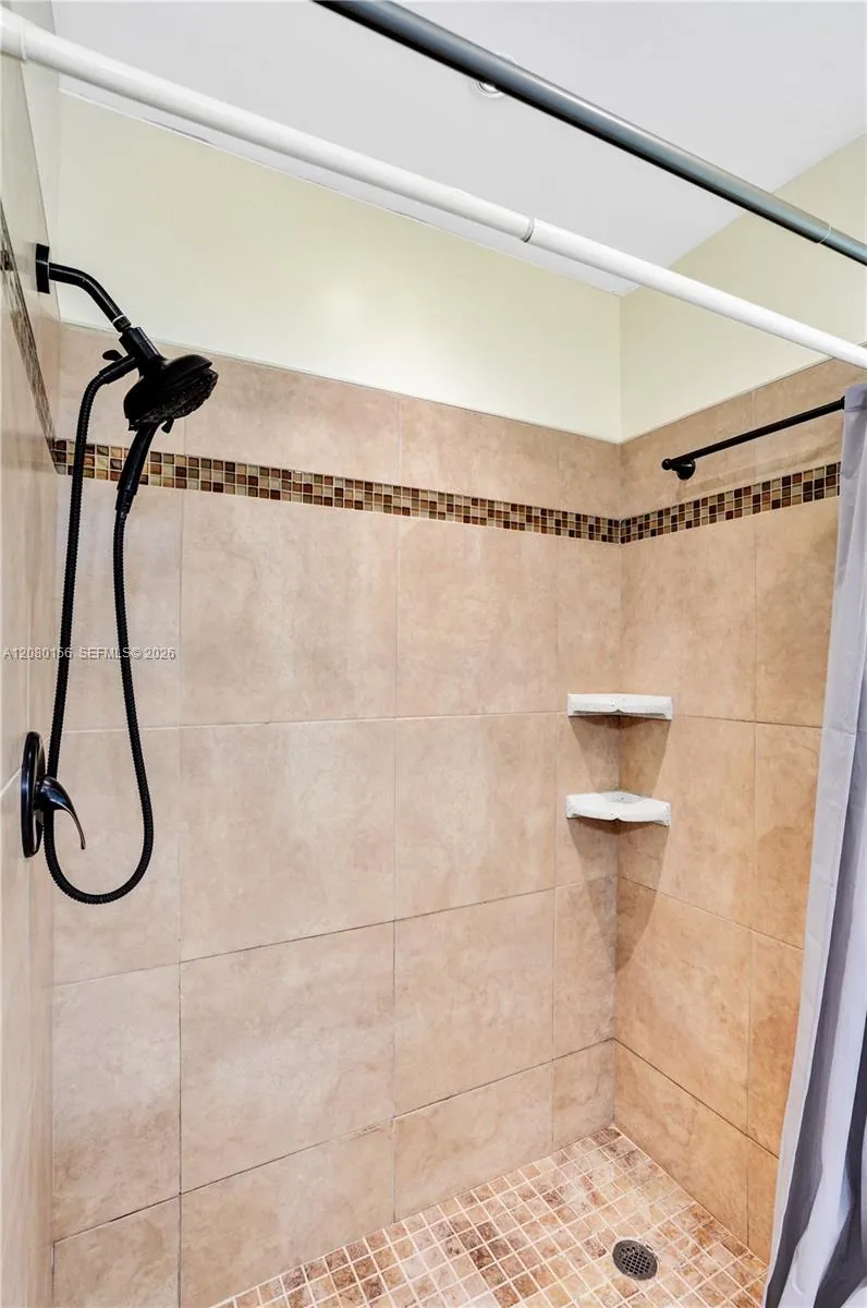5312 NW 92nd Ave Sunrise, FL 33351
