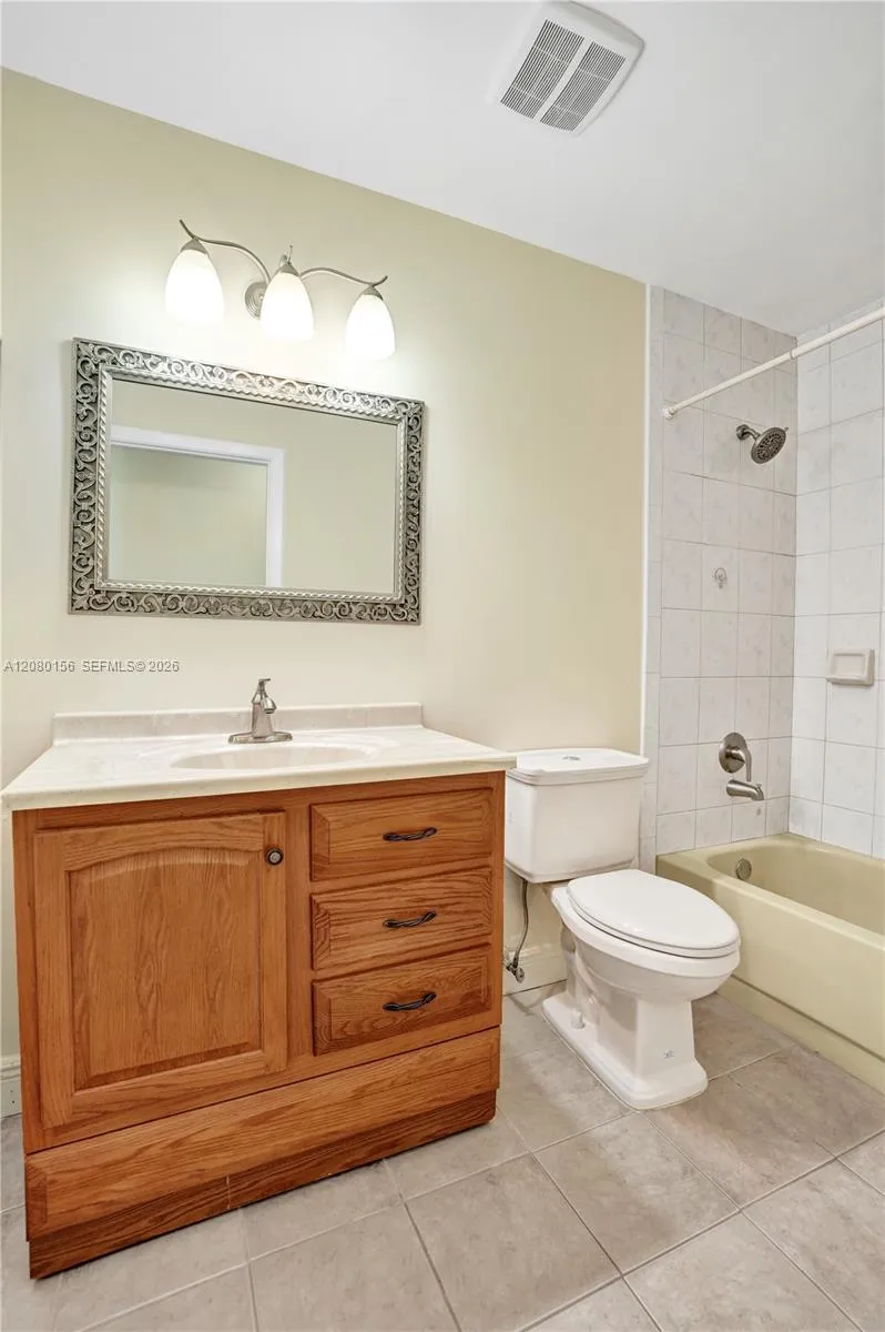 5312 NW 92nd Ave Sunrise, FL 33351