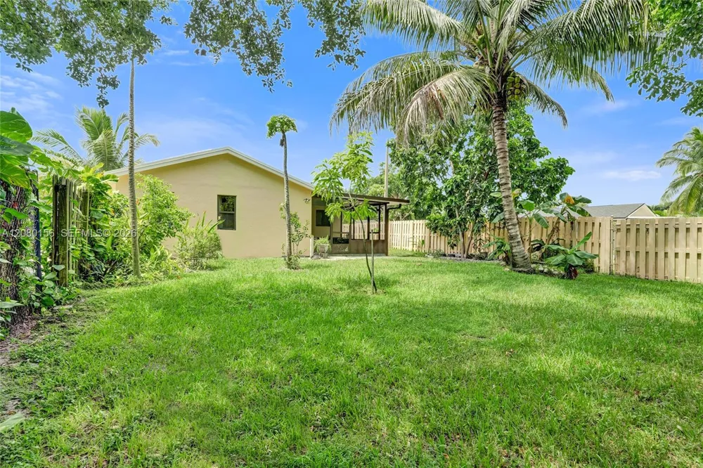 5312 NW 92nd Ave Sunrise, FL 33351