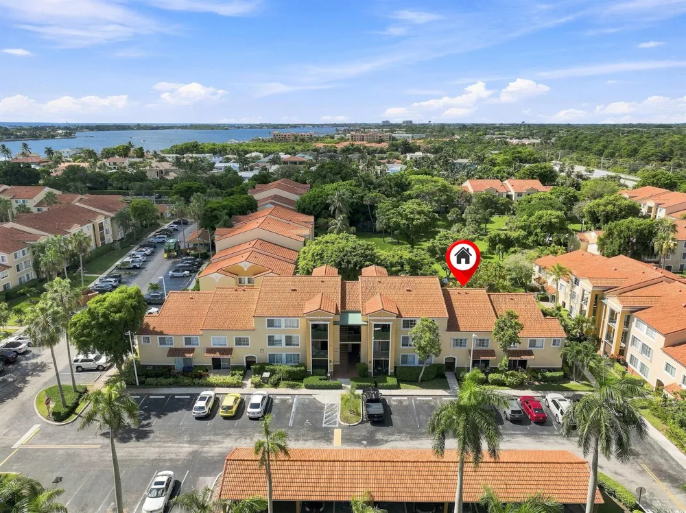 123 Yacht Club Way #109 Hypoluxo, FL 33462