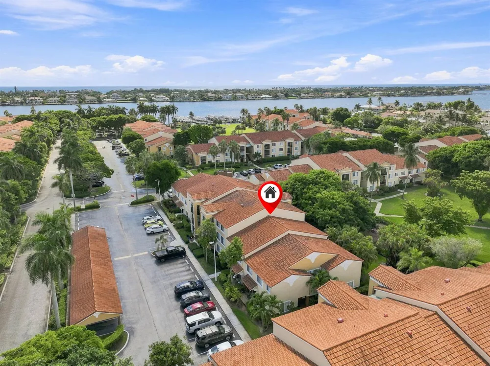 123 Yacht Club Way #109 Hypoluxo, FL 33462