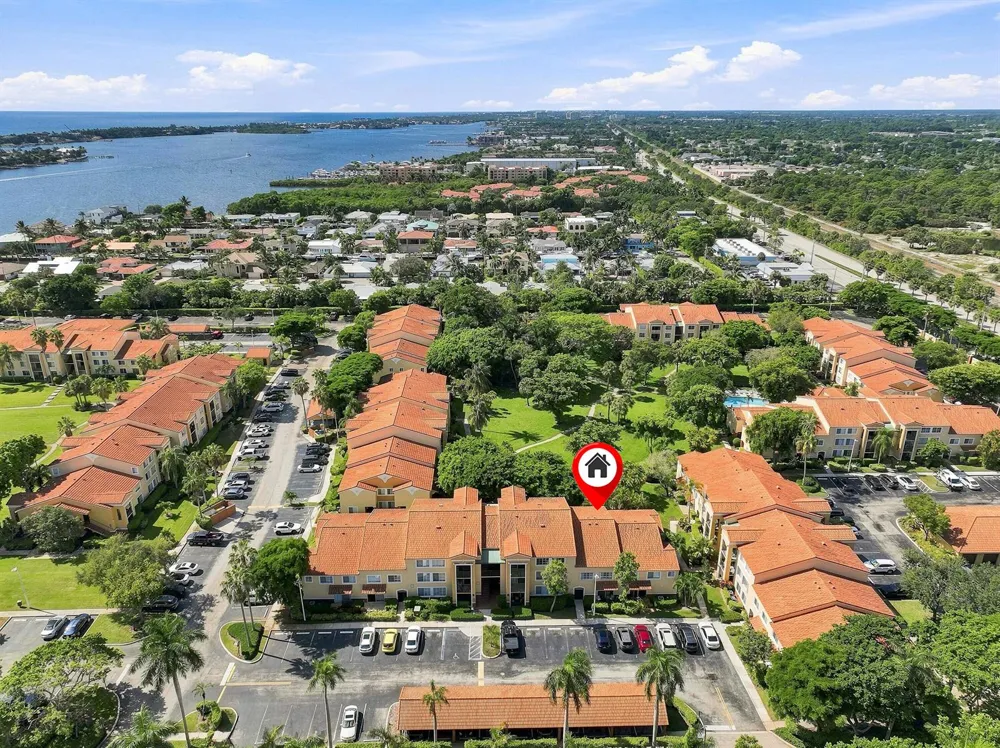 123 Yacht Club Way #109 Hypoluxo, FL 33462