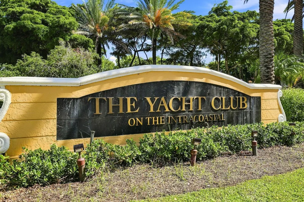 123 Yacht Club Way #109 Hypoluxo, FL 33462