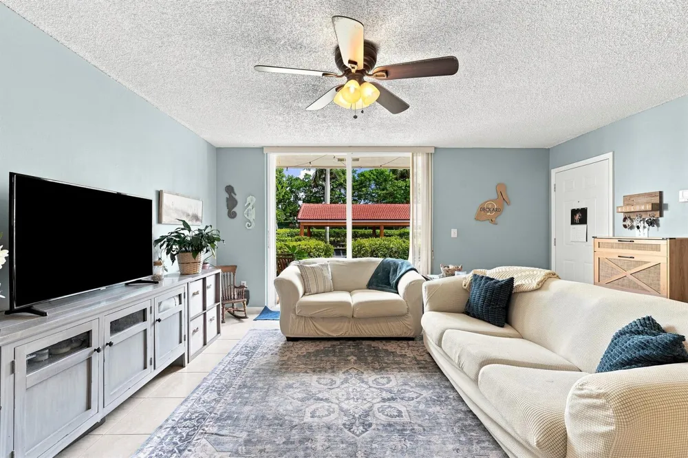 123 Yacht Club Way #109 Hypoluxo, FL 33462