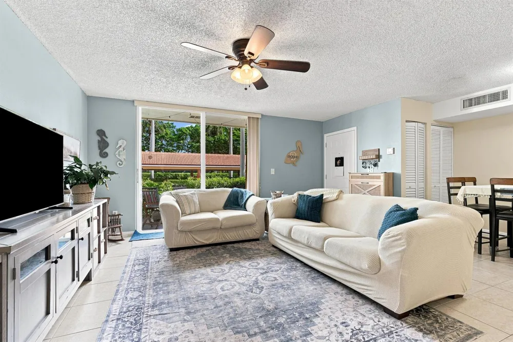 123 Yacht Club Way #109 Hypoluxo, FL 33462