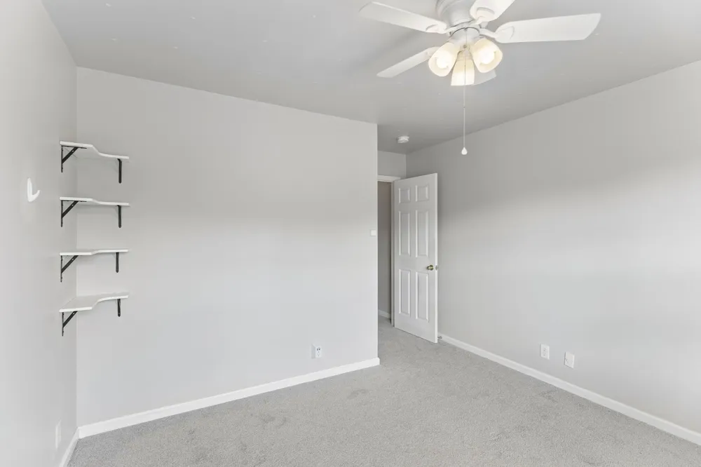 1961 Deep Woods Trl Nashville, TN 37214
