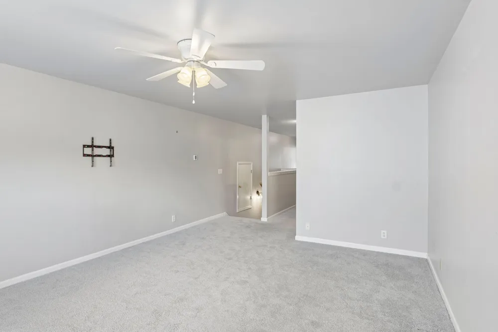 1961 Deep Woods Trl Nashville, TN 37214
