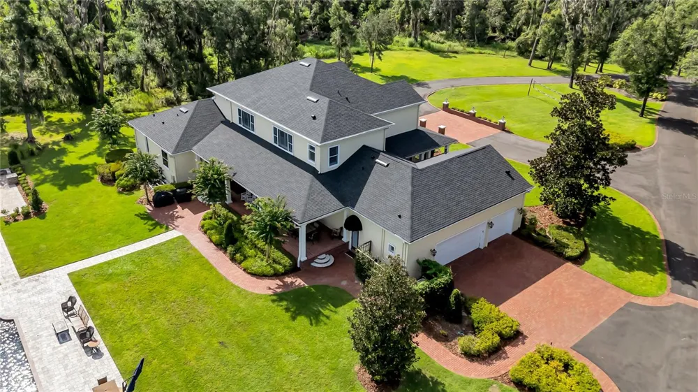 17930 DORMAN ROAD Lithia, FL 33547