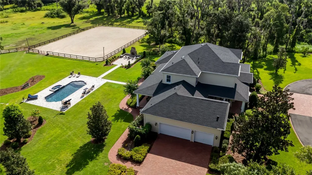 17930 DORMAN ROAD Lithia, FL 33547