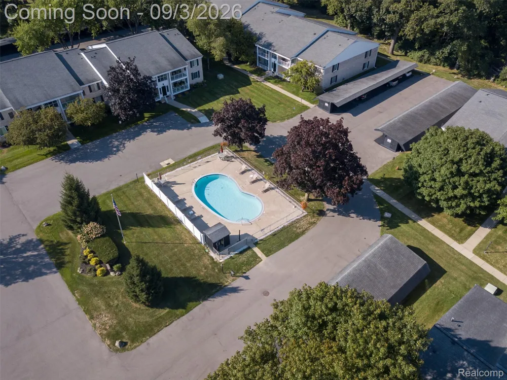 35972 Ann Arbor Trail Livonia City, MI 48150