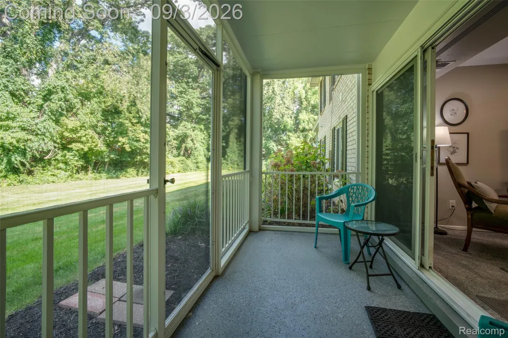35972 Ann Arbor Trail Livonia City, MI 48150
