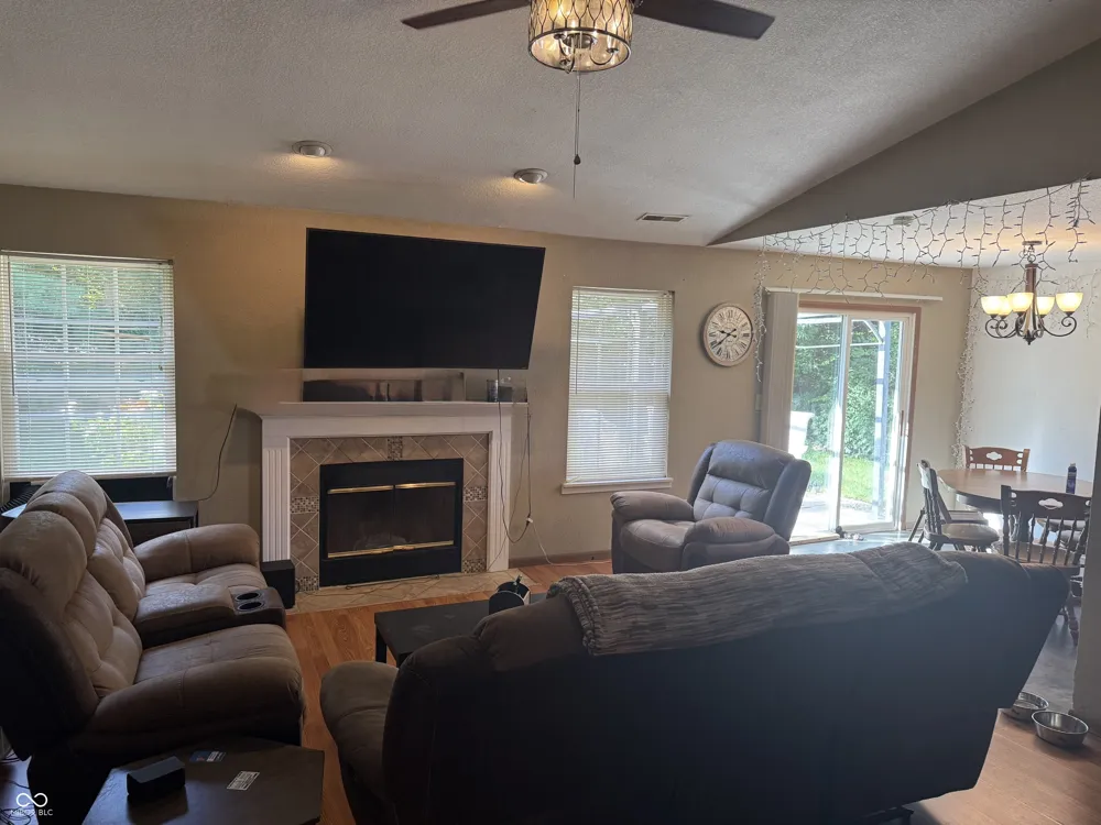 2516 Palomino Court Anderson, IN 46012