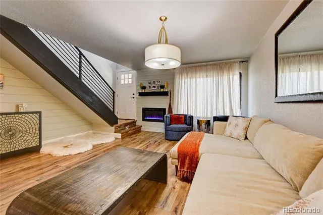 1210 S Carson Way Aurora, CO 80012