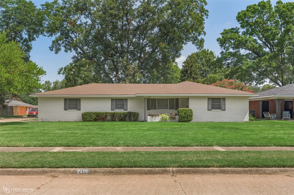 2401 Waverly Drive Bossier City, LA 71111