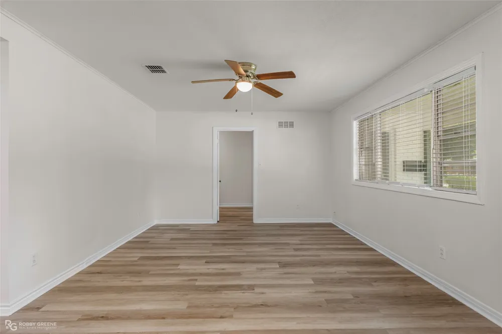 2401 Waverly Drive Bossier City, LA 71111