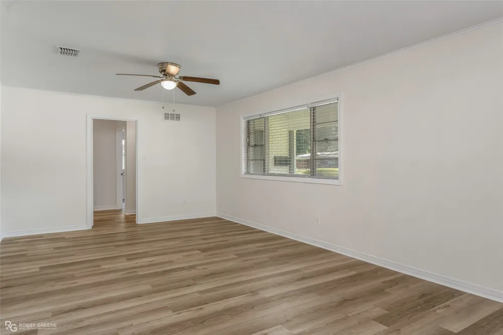 2401 Waverly Drive Bossier City, LA 71111