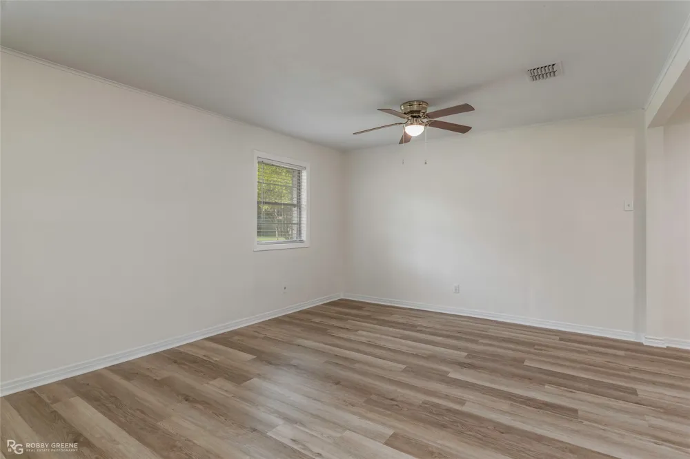 2401 Waverly Drive Bossier City, LA 71111