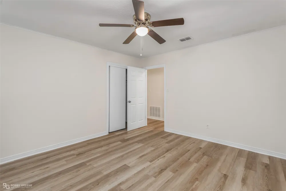 2401 Waverly Drive Bossier City, LA 71111