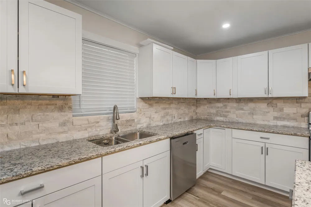 2401 Waverly Drive Bossier City, LA 71111