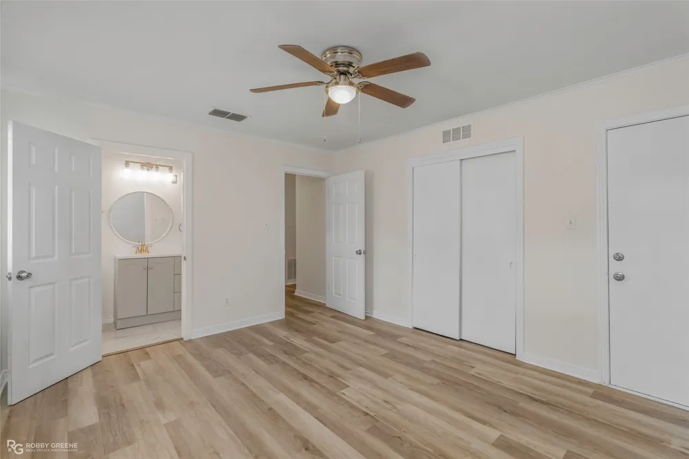 2401 Waverly Drive Bossier City, LA 71111