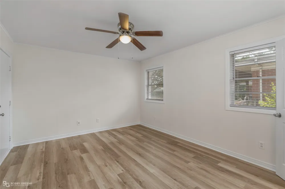 2401 Waverly Drive Bossier City, LA 71111