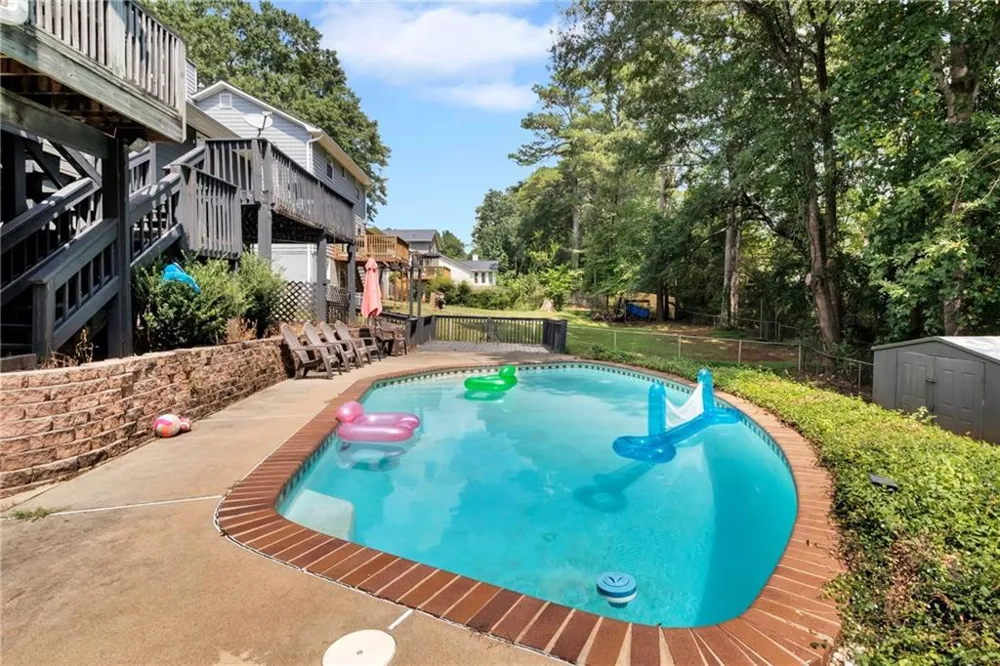 2160 Rocky Mill Drive Lawrenceville, GA 30044