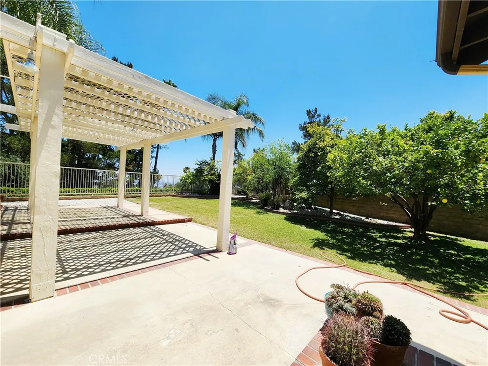 227 Calle Concordia San Dimas, CA 91773