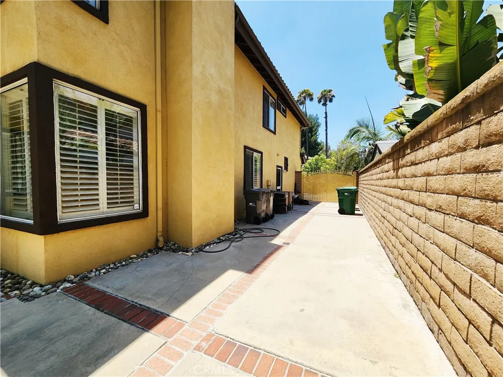 227 Calle Concordia San Dimas, CA 91773