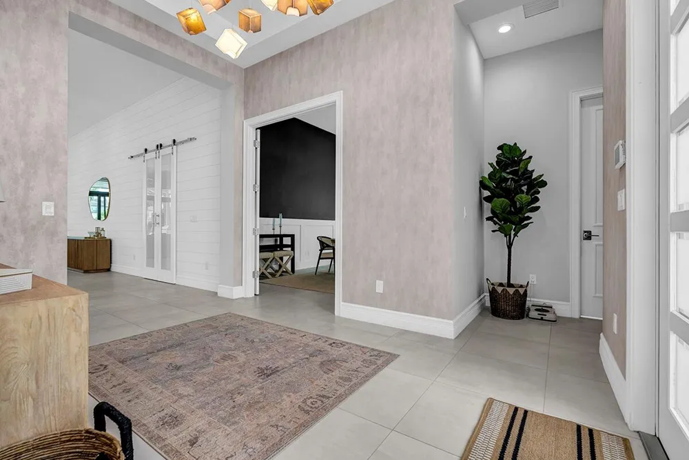9046 CHAUVET WAY Boca Raton, FL 33496