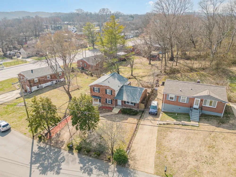 3305 Panorama Dr Nashville, TN 37218