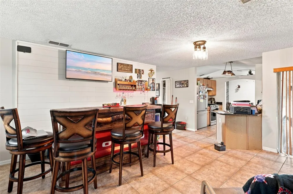 2772 PELHAM CIRCLE Deltona, FL 32738