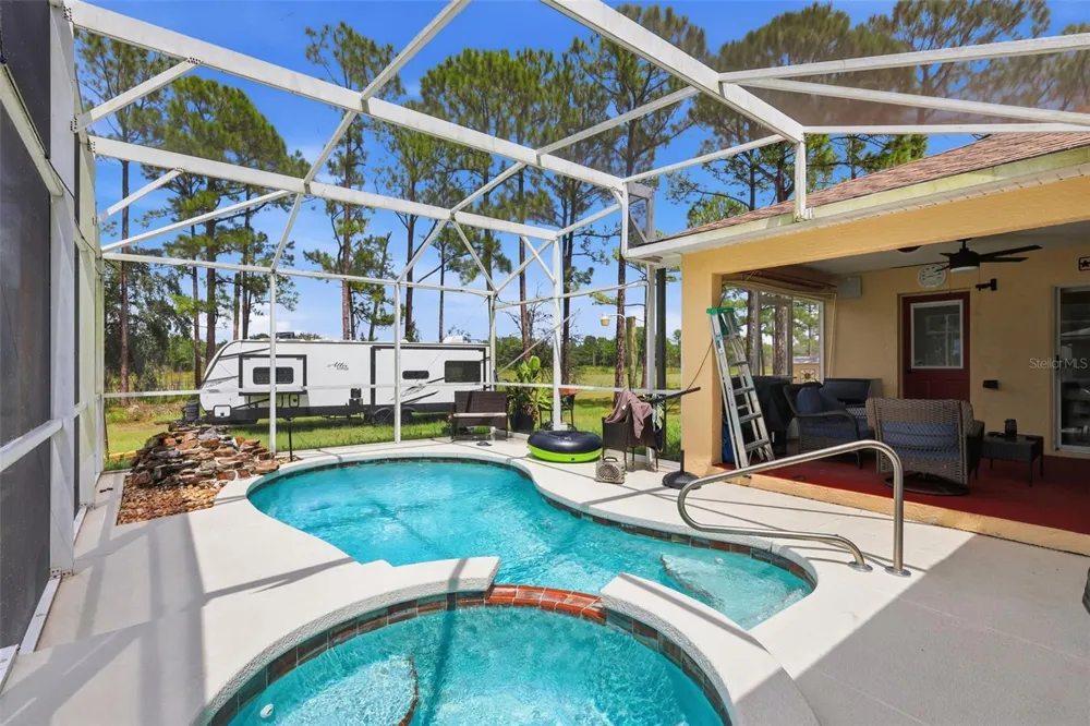 2772 PELHAM CIRCLE Deltona, FL 32738