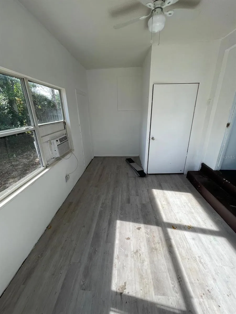 1142 BERKSHIRE ROAD Daytona Beach, FL 32117