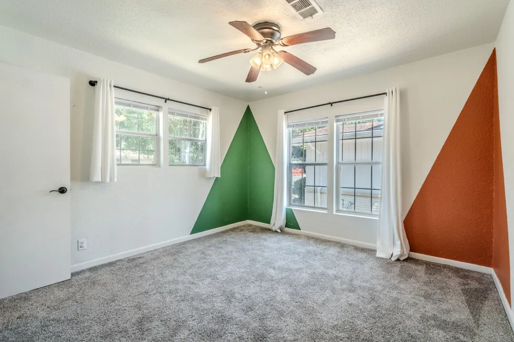 6716 John Drive Richland Hills, TX 76118