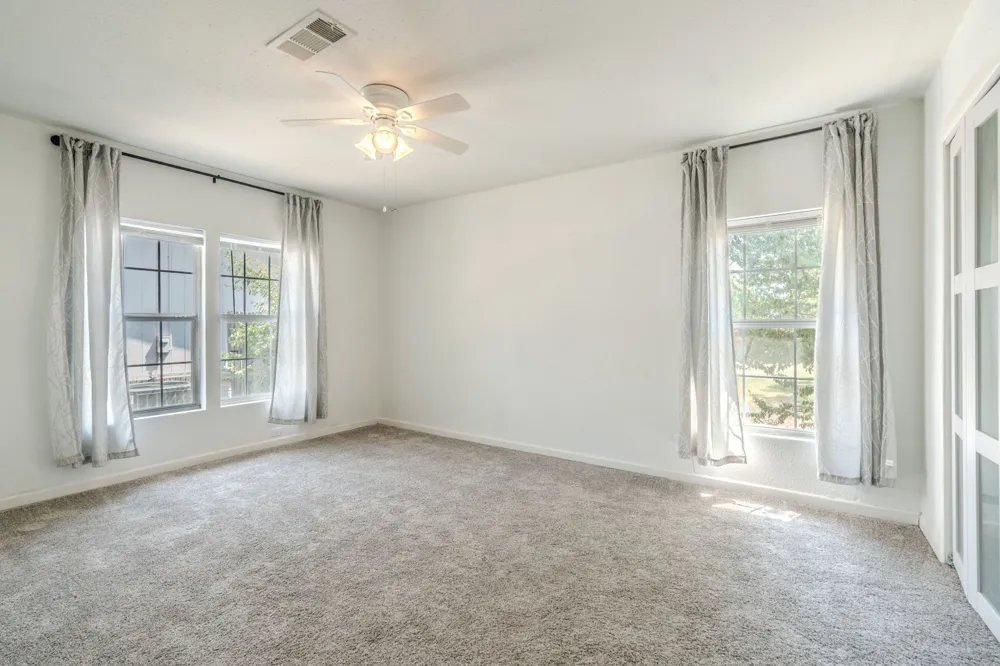 6716 John Drive Richland Hills, TX 76118