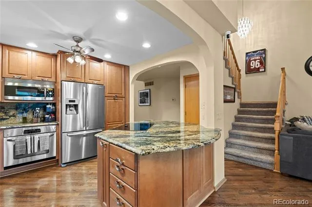 2212 Emerald Drive Castle Rock, CO 80104