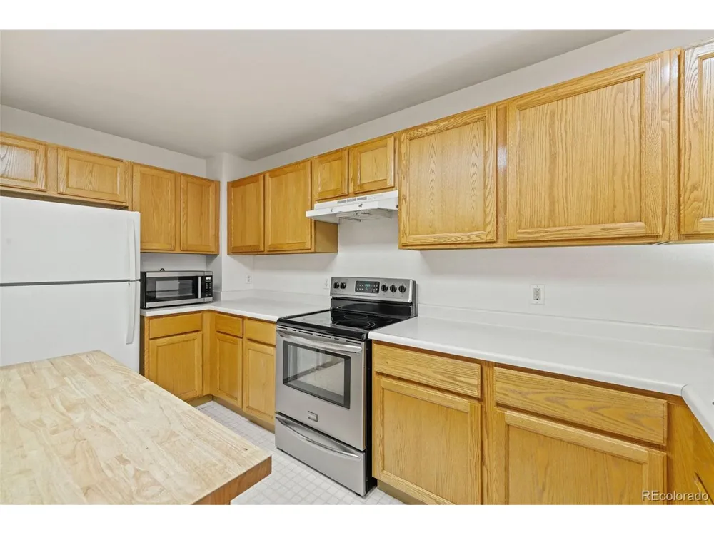 2875 Leoti Drive Colorado Springs, CO 80922