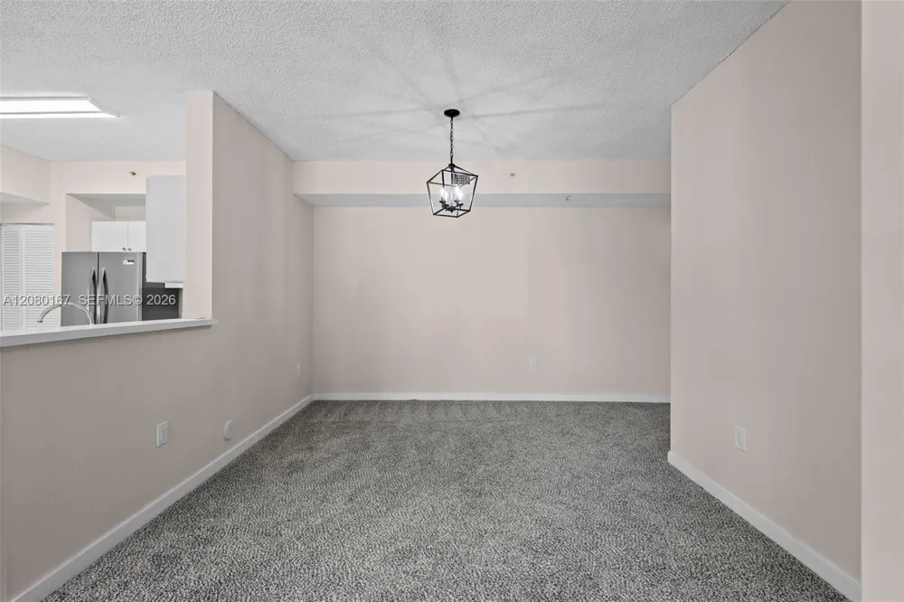 6992 SW 39th St #I104 Davie, FL 33314