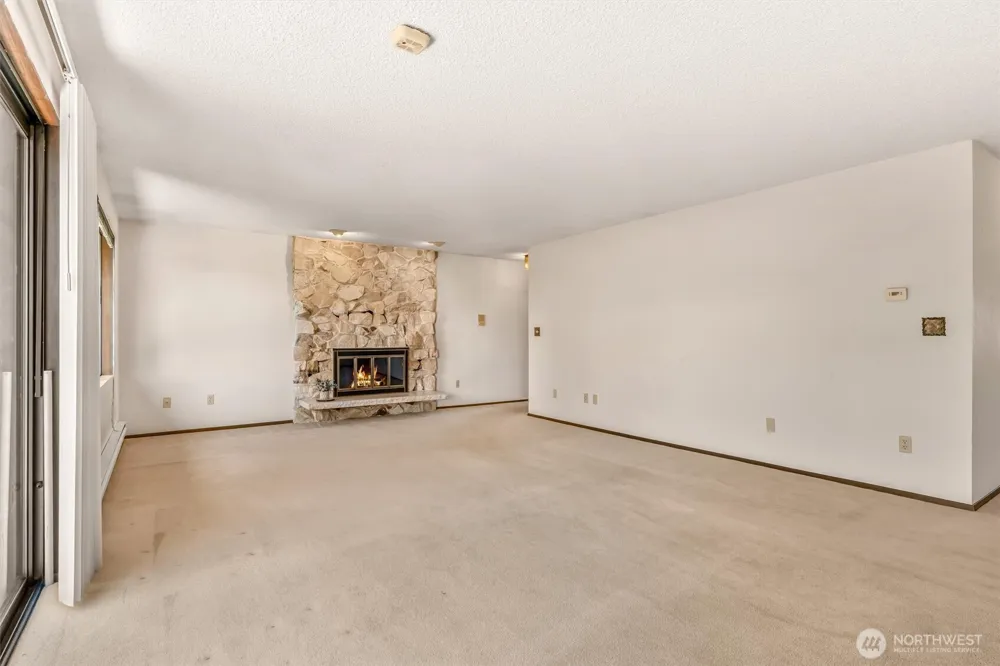 2418 Euclid Avenue #6 Everett, WA 98203
