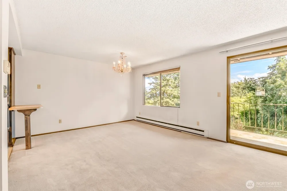 2418 Euclid Avenue #6 Everett, WA 98203