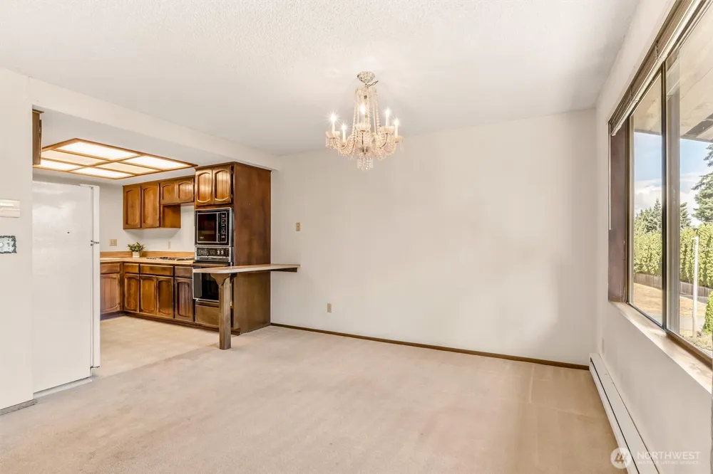 2418 Euclid Avenue #6 Everett, WA 98203