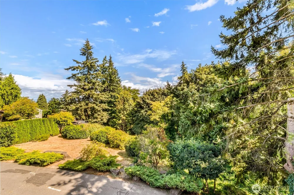2418 Euclid Avenue #6 Everett, WA 98203