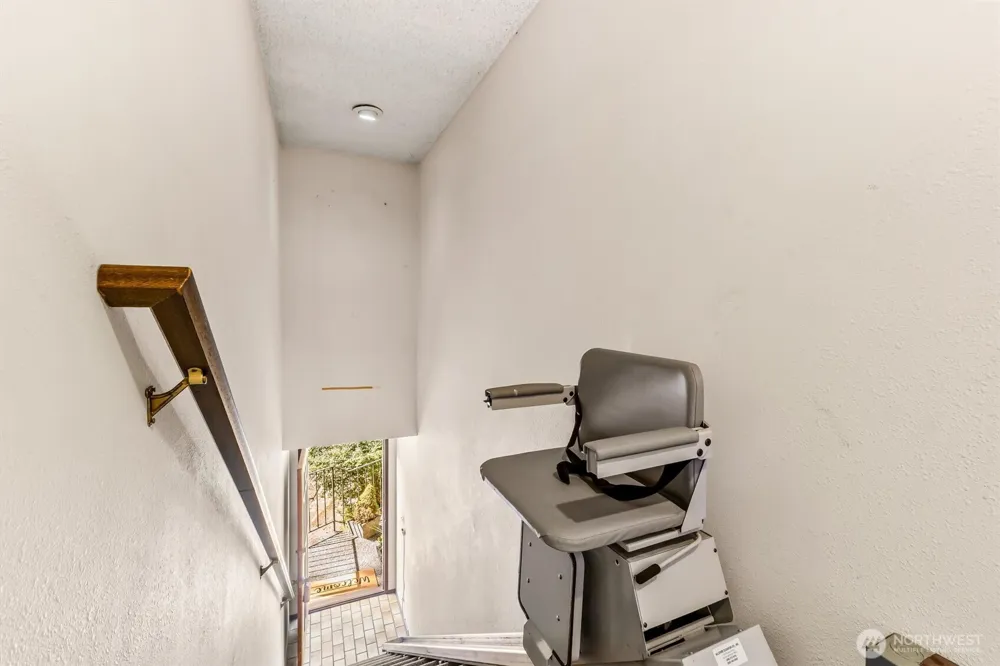 2418 Euclid Avenue #6 Everett, WA 98203