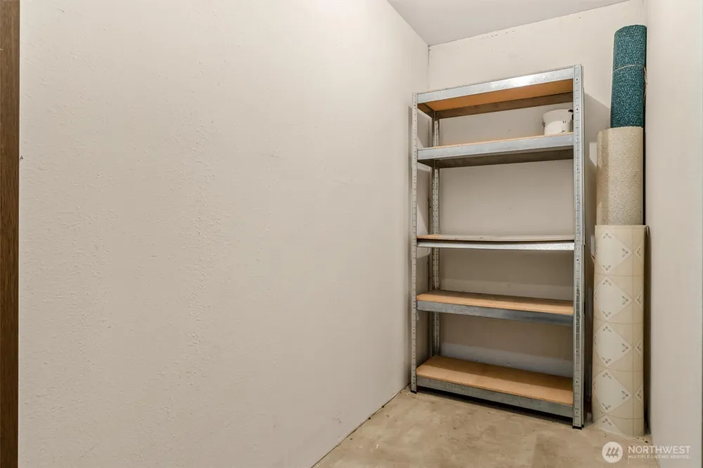2418 Euclid Avenue #6 Everett, WA 98203