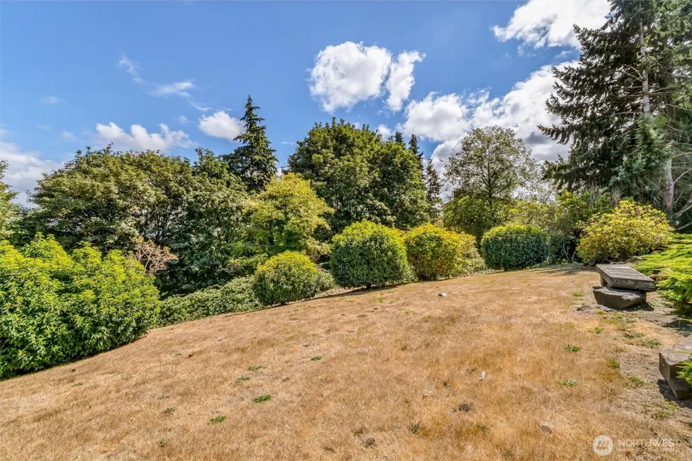2418 Euclid Avenue #6 Everett, WA 98203