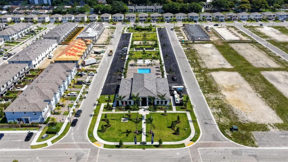 163 NE 13th Cir #N/a Homestead, FL 33033